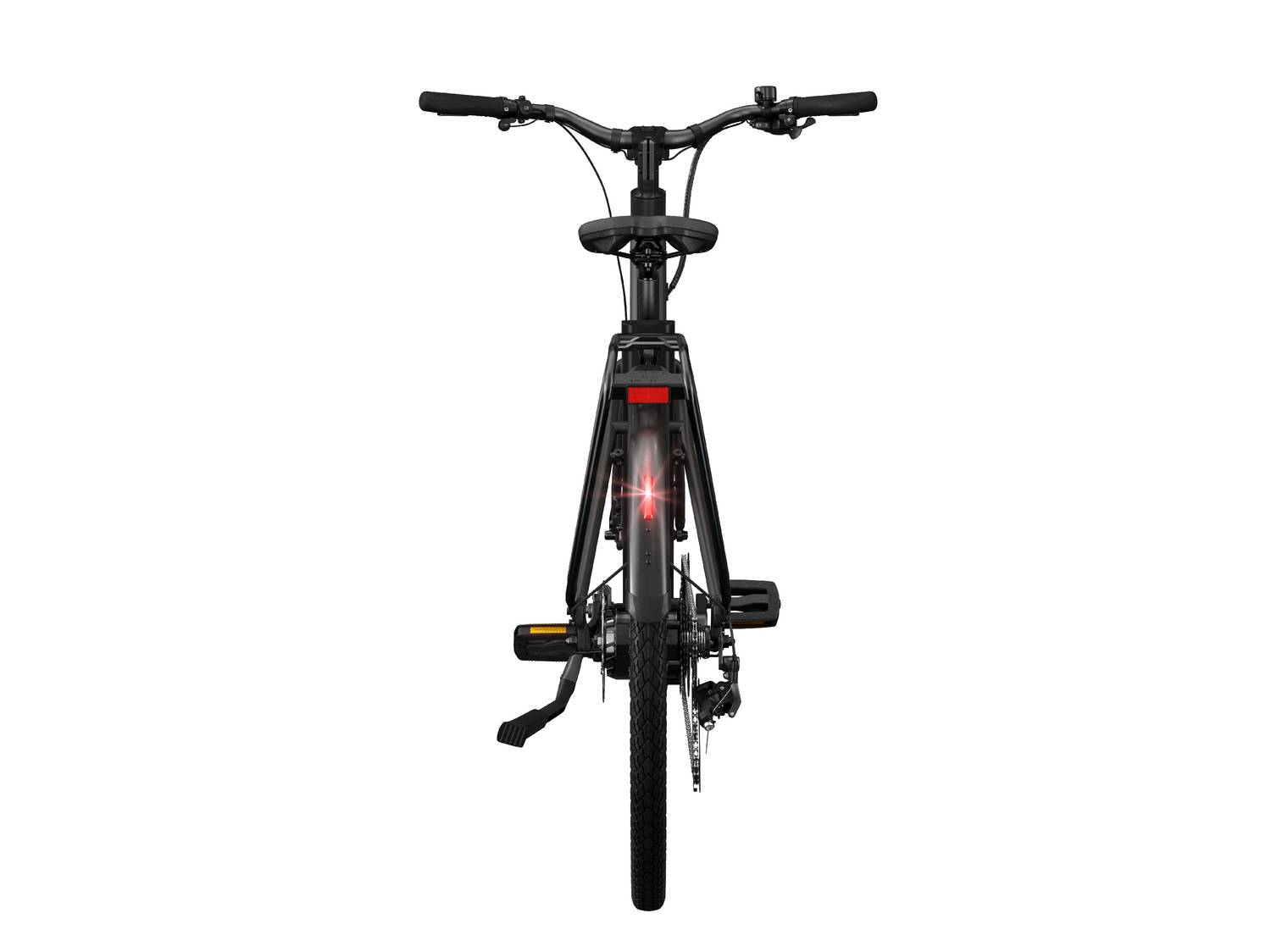 Bicicletta elettrica nera con luce posteriore rossa accesa, vista da dietro.