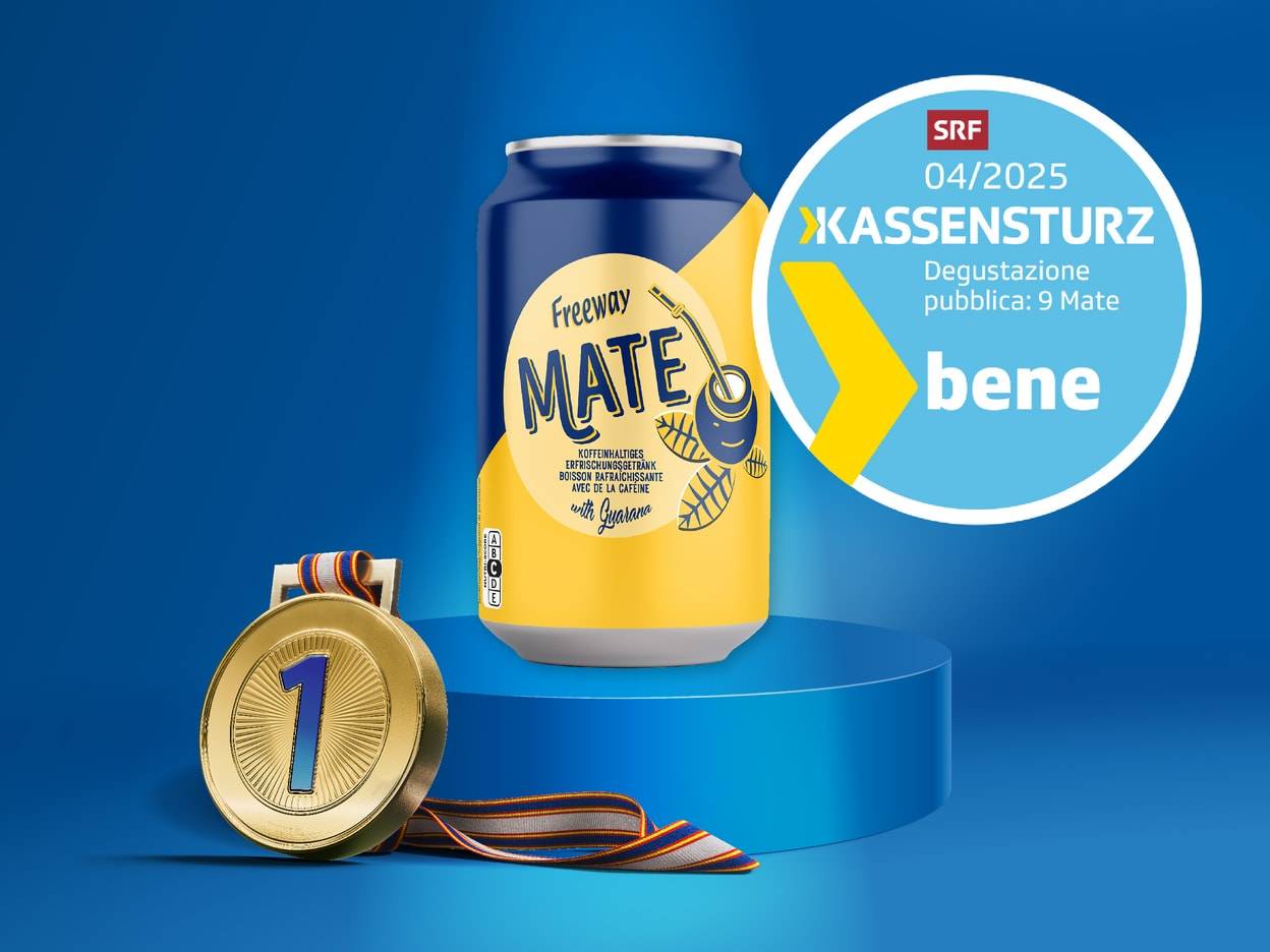 Lattina di Freeway Mate sul podio, vincitrice del concorso SRF Kassensturz.