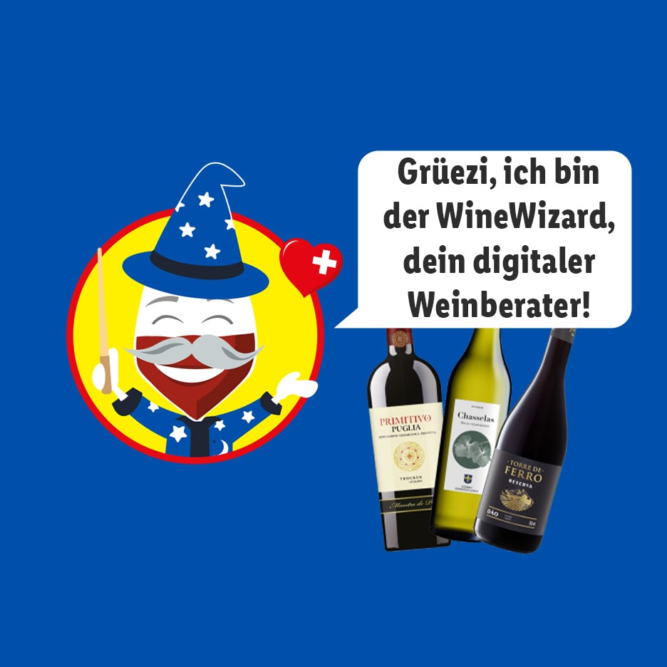 Ein Cartoon-Weinzauberer mit drei Weinflaschen und der Aufschrift 'Grüezi, ich bin der WineWizard, dein digitaler Weinberater!'