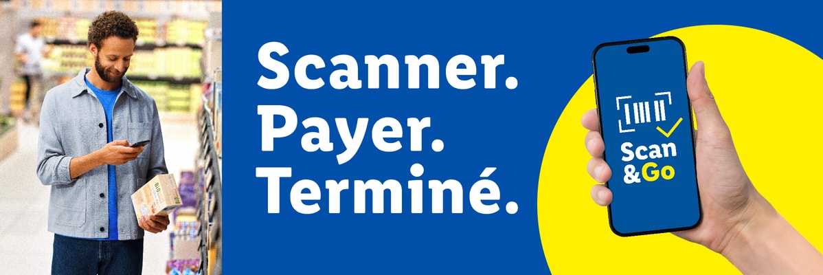 Homme scannant des produits avec son smartphone dans un supermarché. Texte : Scanner. Payer. Terminé.