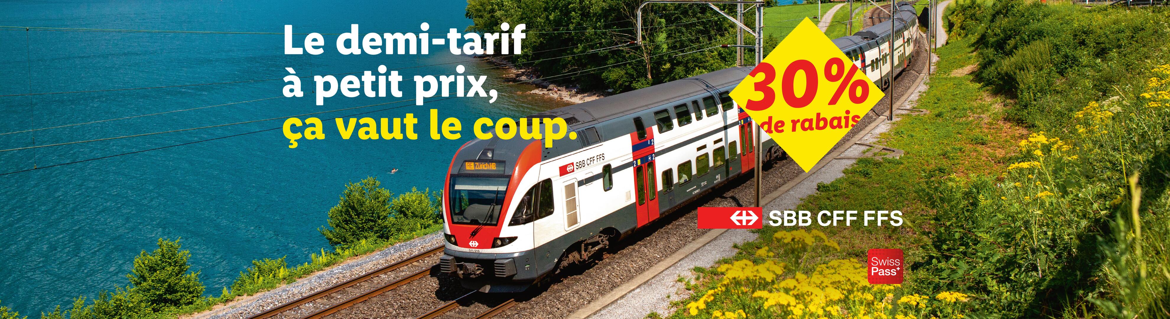 Train rouge et blanc longeant un lac bleu, avec un texte offrant 30% de réduction.