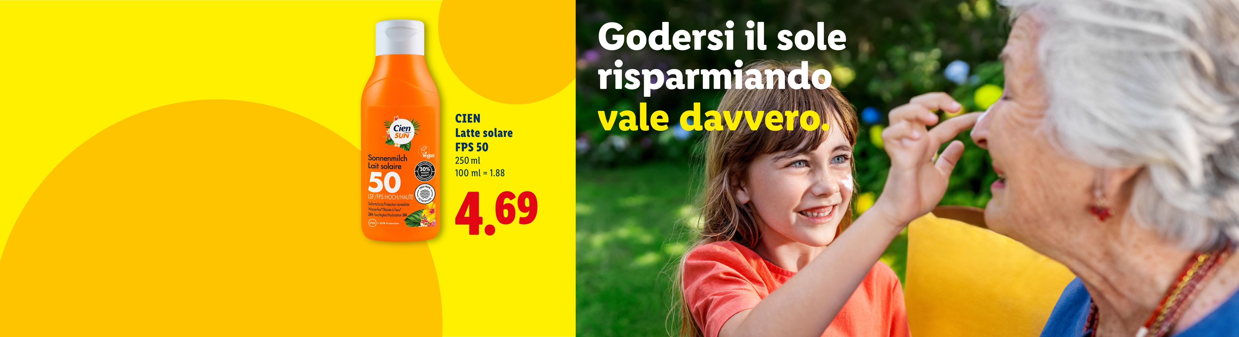 Lozione solare con SPF 50 e una bambina che applica la crema solare a un'anziana.