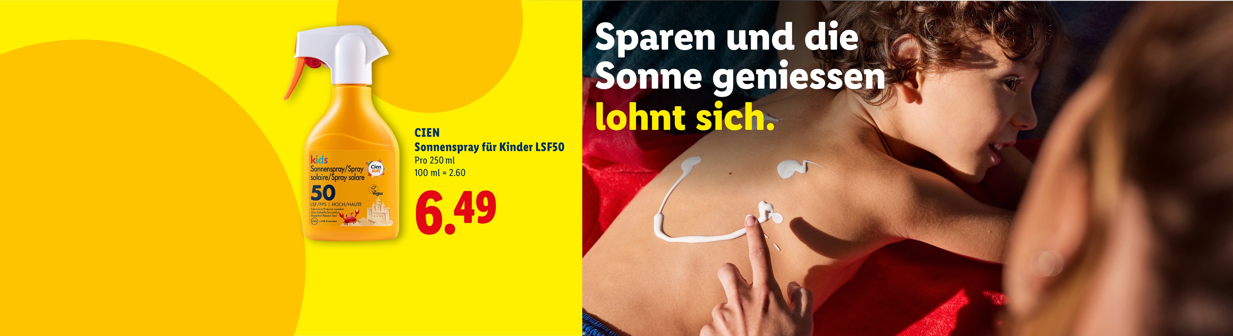 Sonnenspray für Kinder LSF 50 und Preis, mit einem Kind, das Sonnencreme aufträgt.