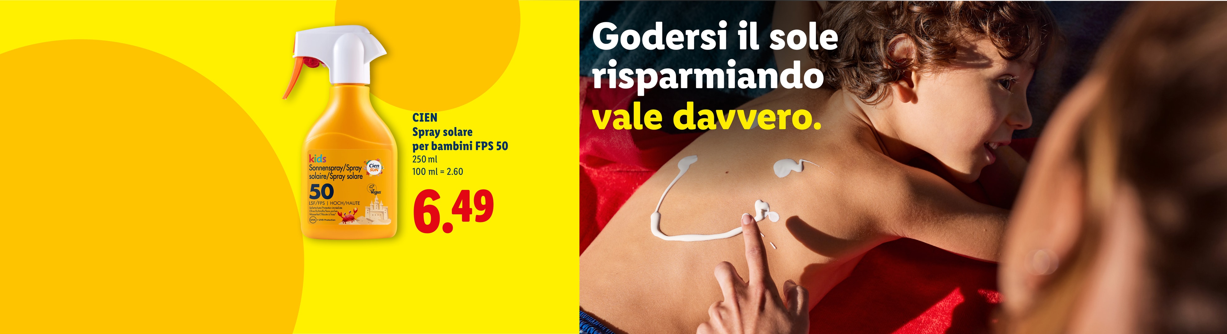 Spray solare per bambini FPS 50, 250 ml, 6,49 €. Un bambino con la crema solare.