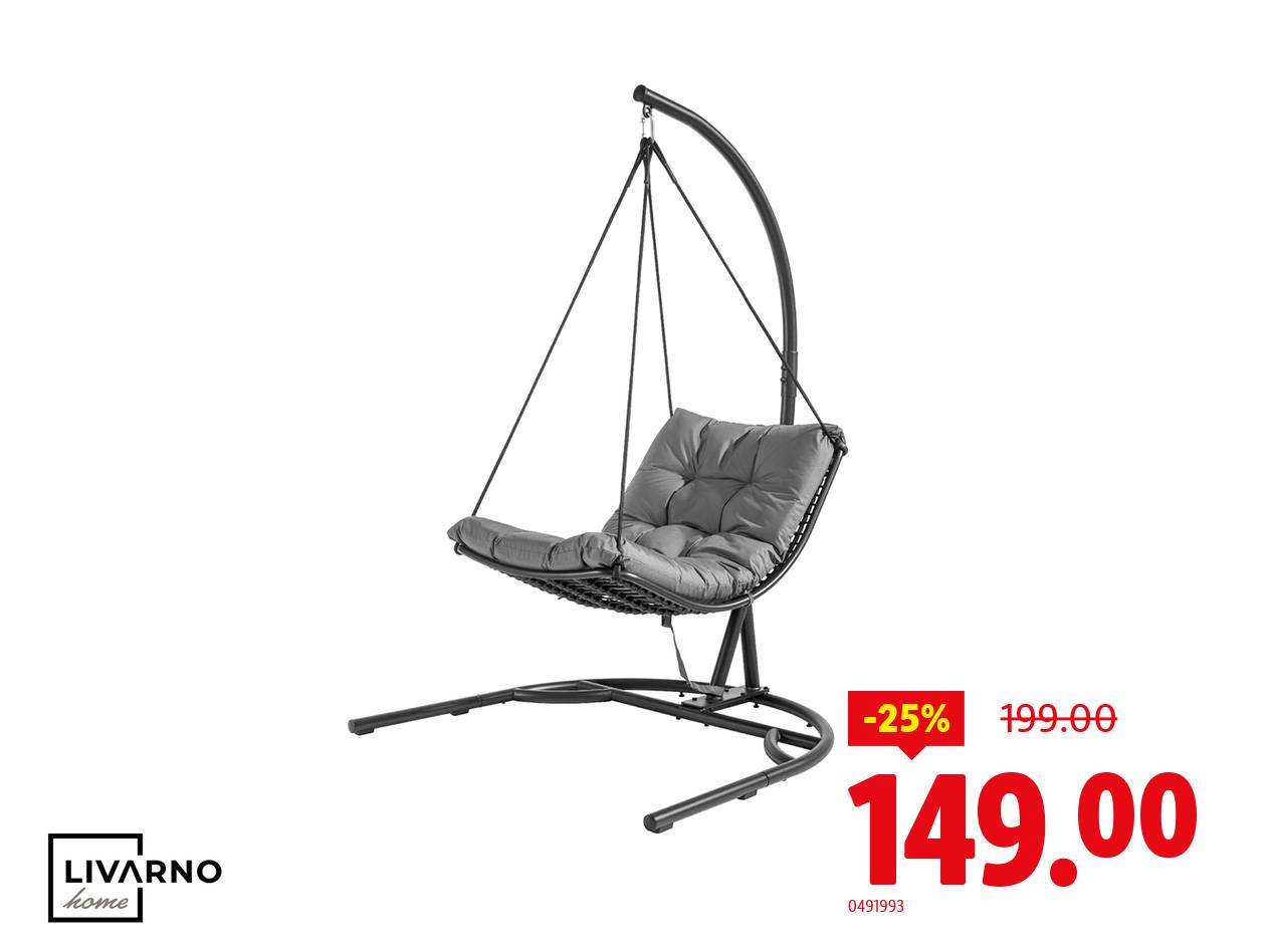 Poltrona sospesa con cuscino grigio, in offerta a 149,00 € invece di 199,00 €.