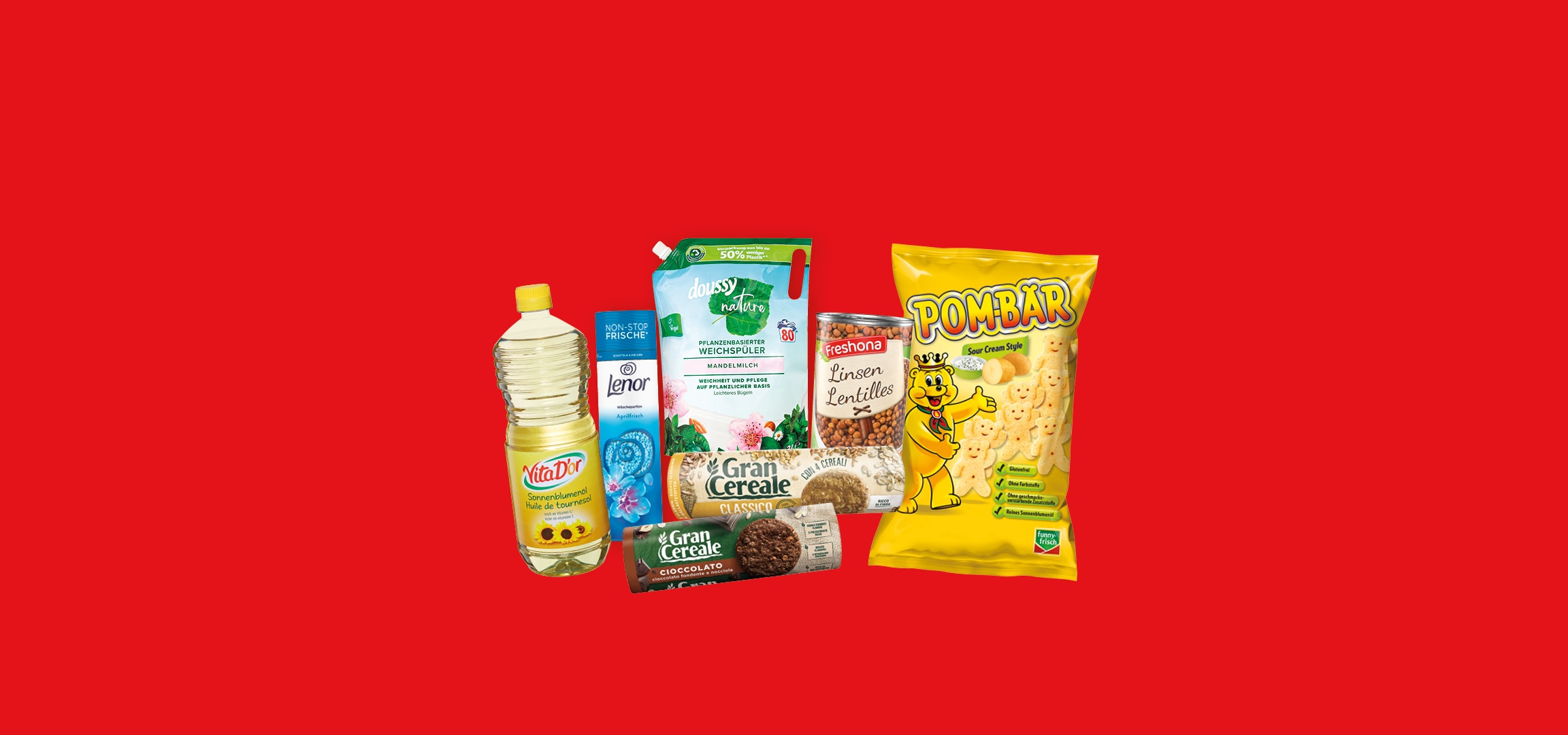 Lebensmittel- und Reinigungsprodukte, darunter Vita D'or Sonnenblumenöl, Lenor Weichspüler und Pom-Bär Chips.