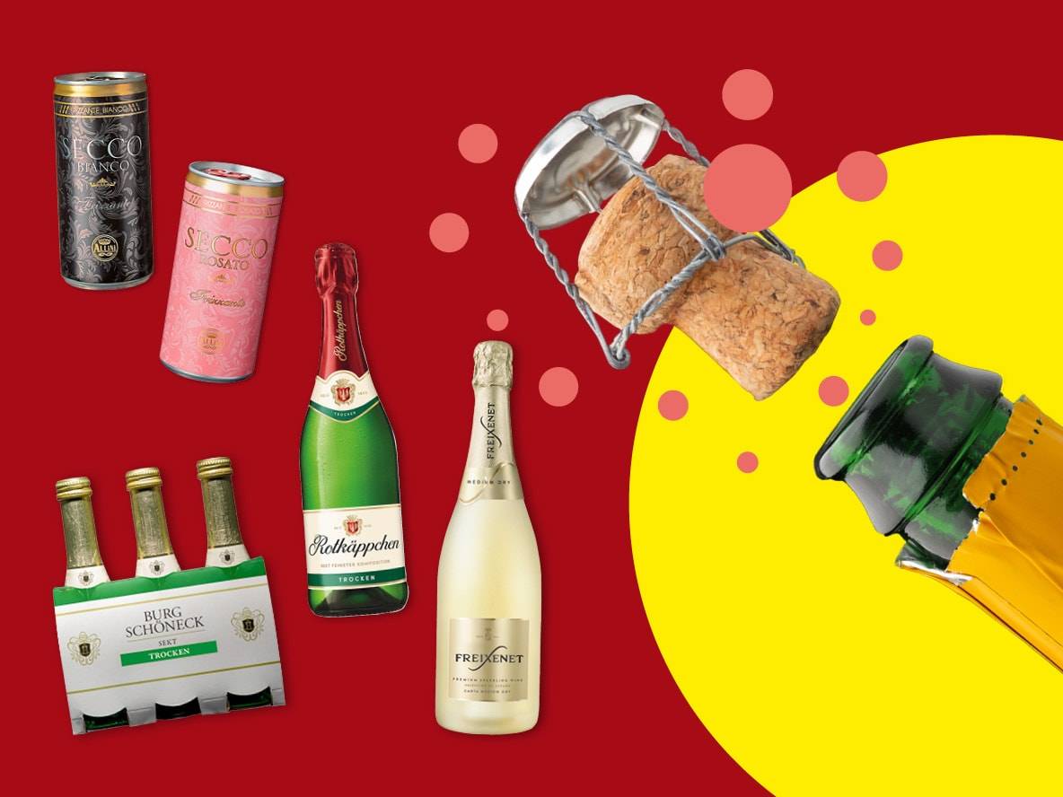 Auswahl an Sekt und Secco, darunter Freixenet- und Rotkäppchen-Flaschen.